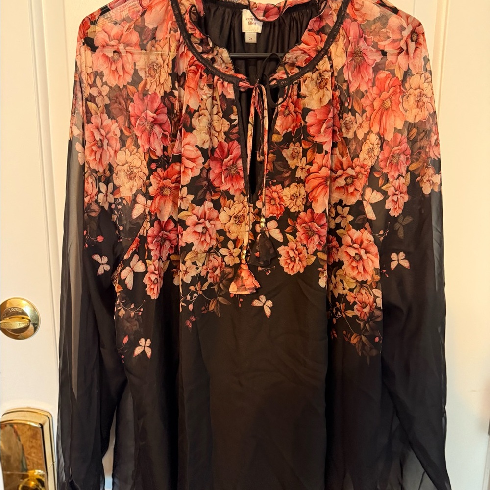 Floral Black and Pink Women's Top